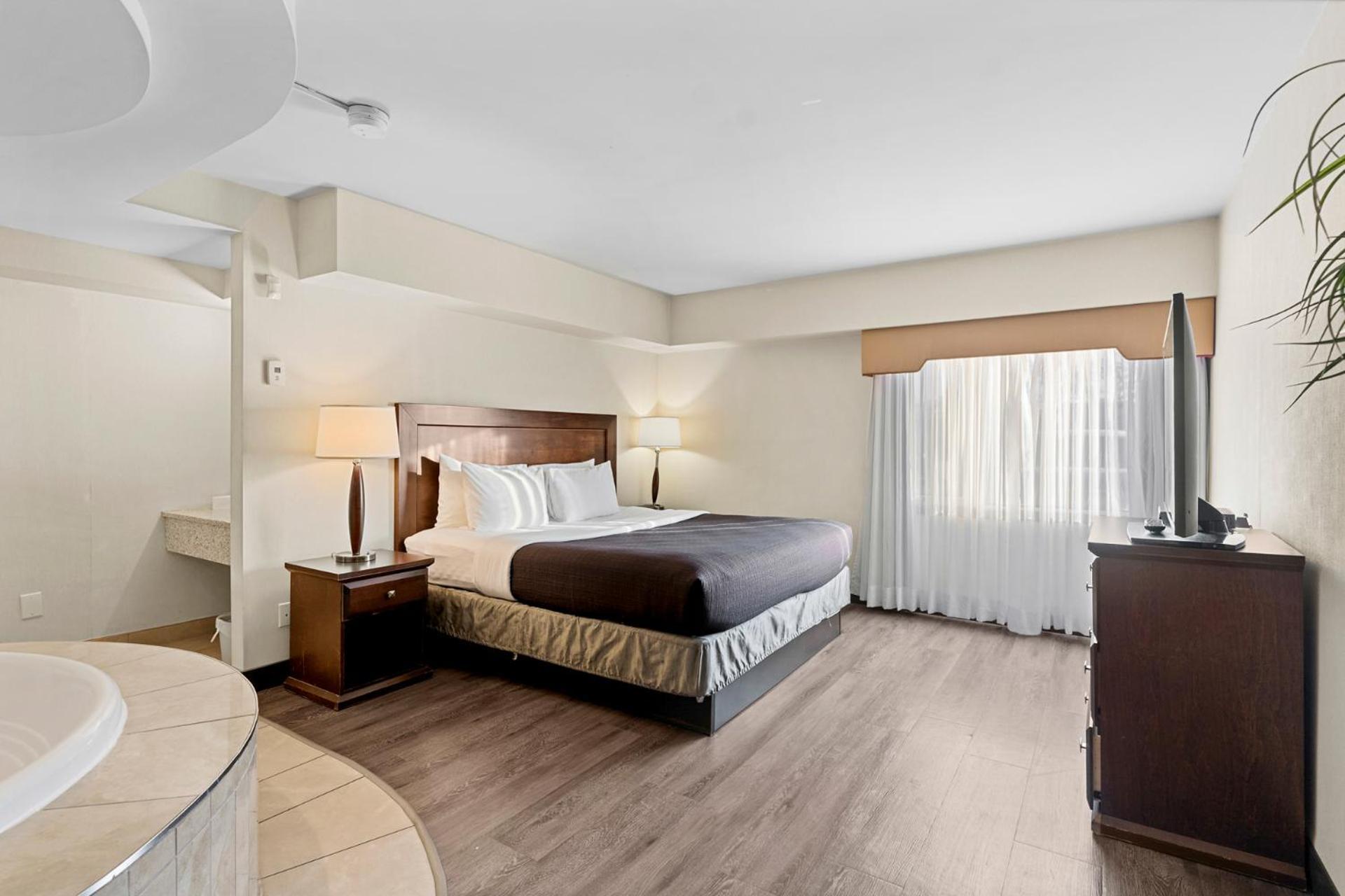 Travelodge Hotel By Wyndham Saskatoon Exteriér fotografie