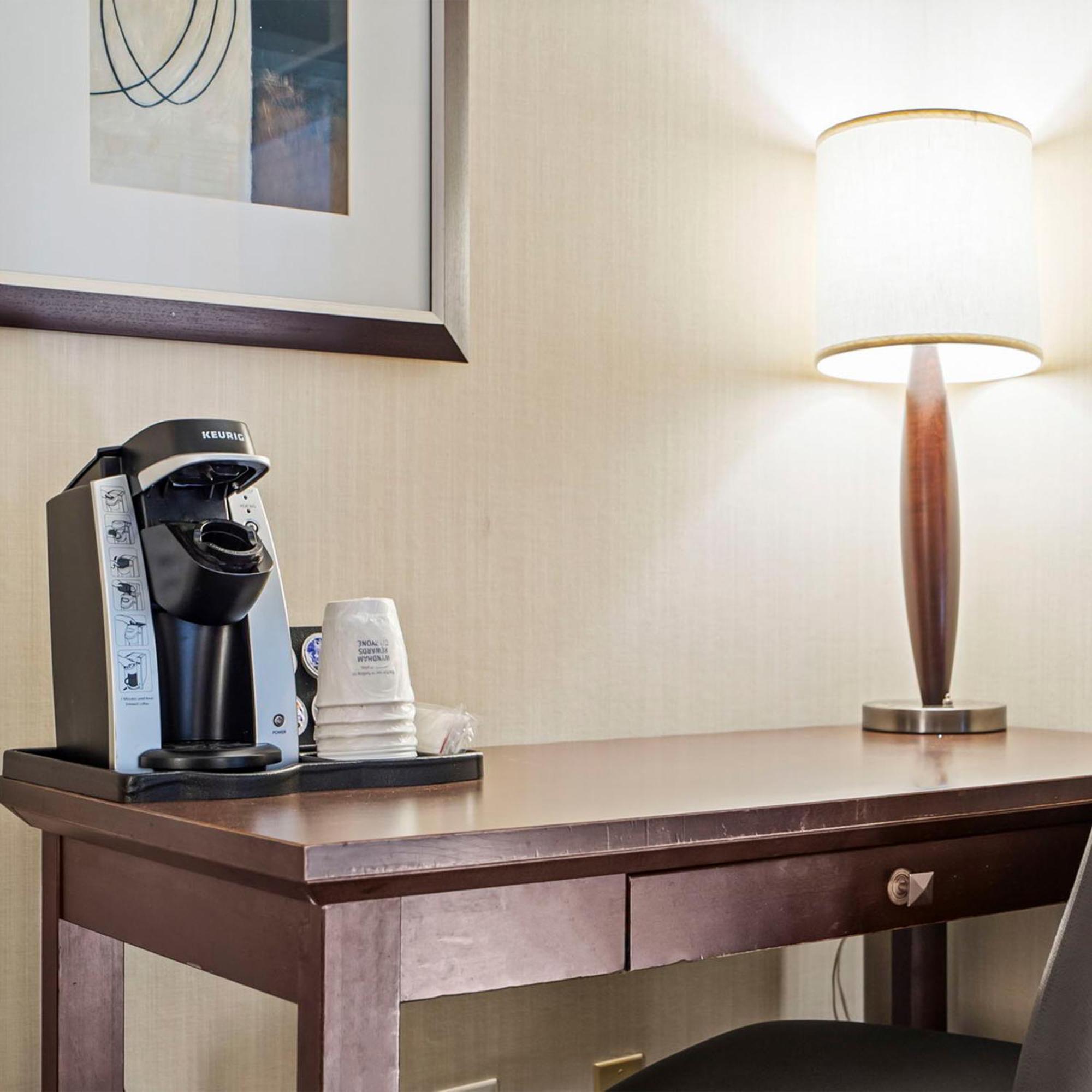 Travelodge Hotel By Wyndham Saskatoon Exteriér fotografie
